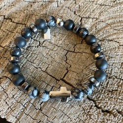 Bracelet avec perle croix