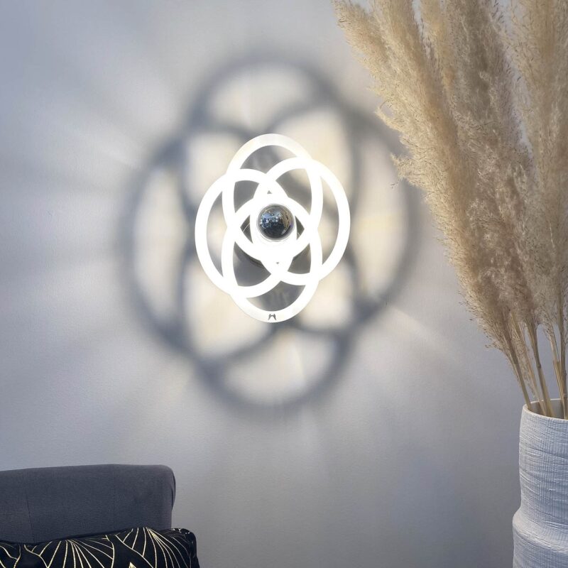 Applique Murale Design Ellipse : Élégance et Douceur Made in France