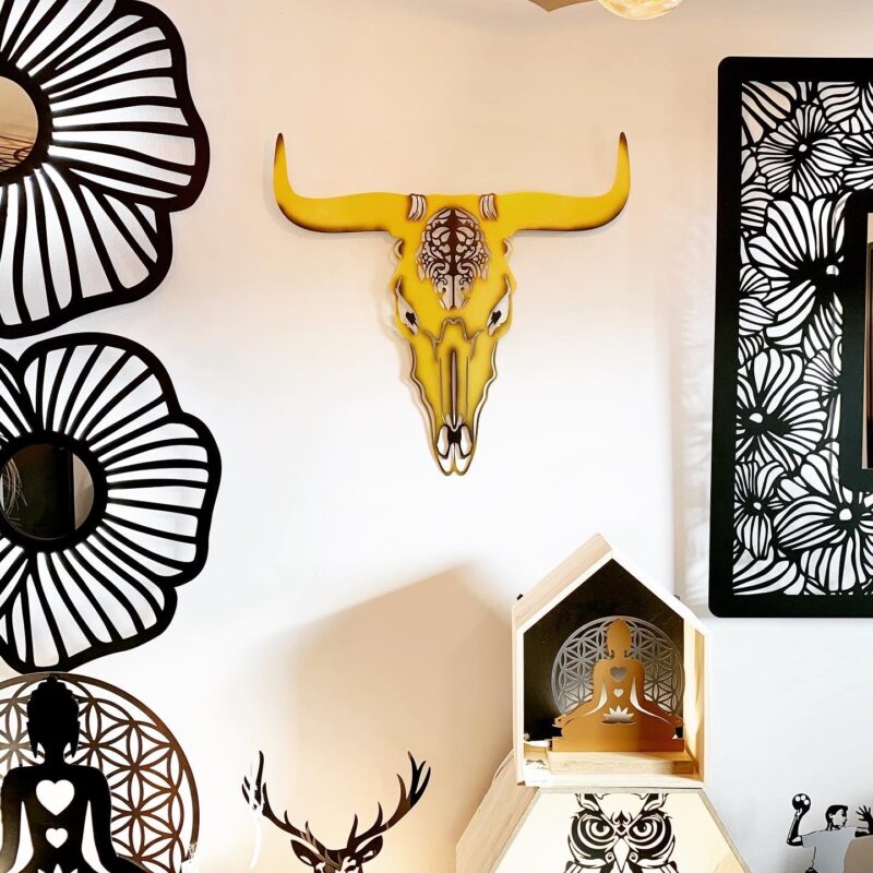 Tête de buffle dorée