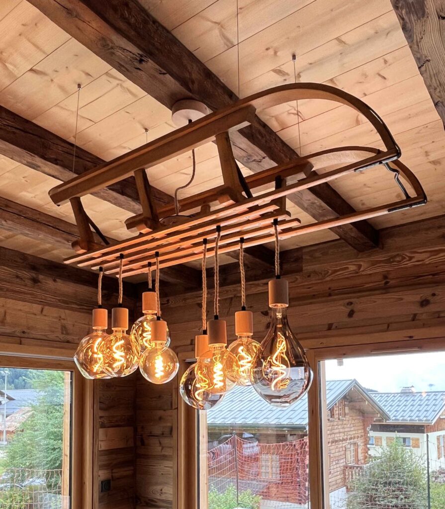 Luge bois luminaire